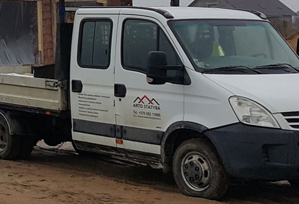 IVECO 35C15 savivartis